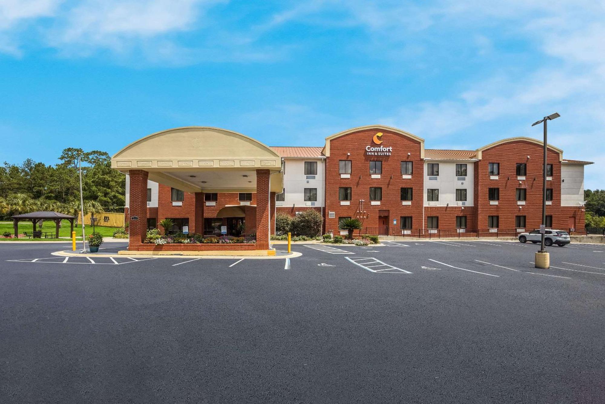 Comfort Inn & Suites Midway - Tallahassee West Экстерьер фото